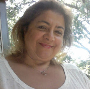 Meet your Posher, Niloofar